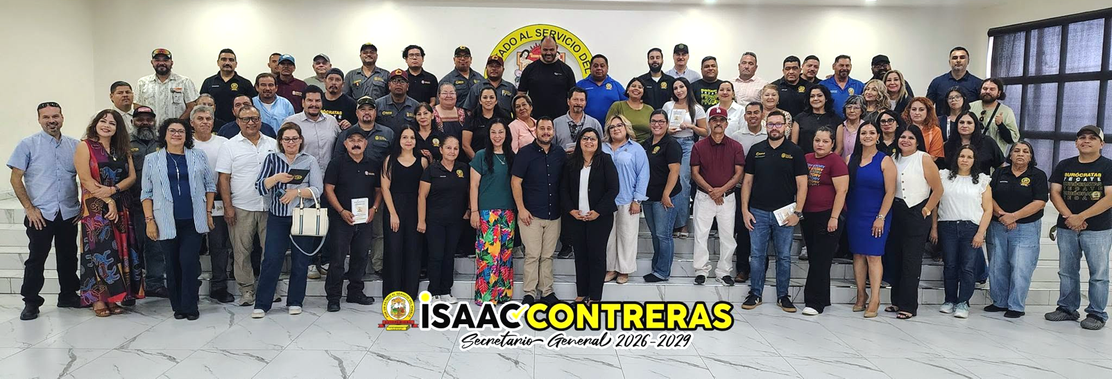 Integrantes de Burócratas Tecate reunidos